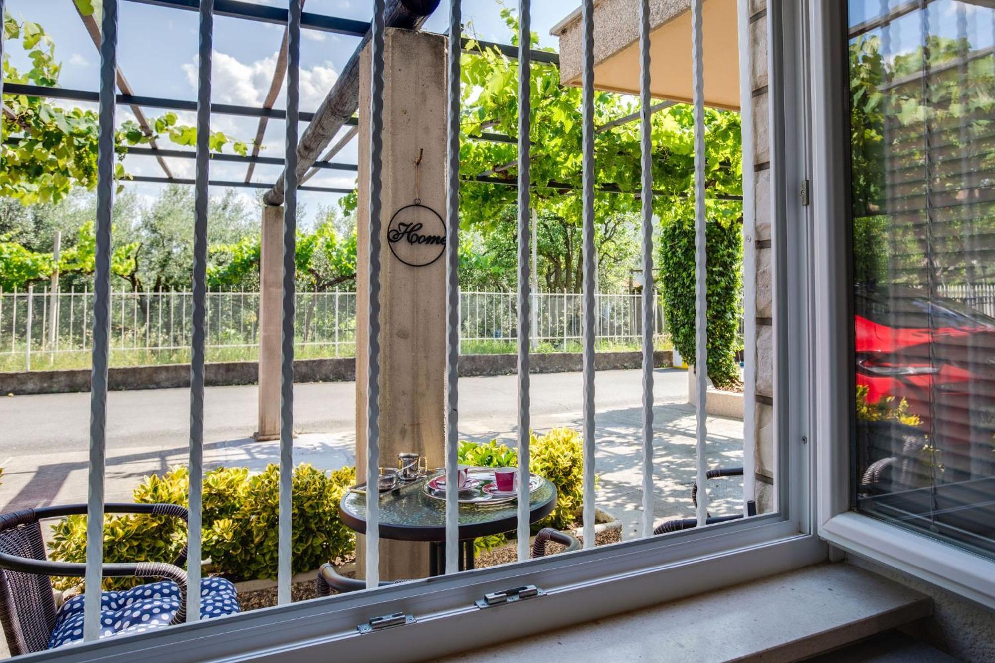 Apartma Valentina Pobegi Exterior foto